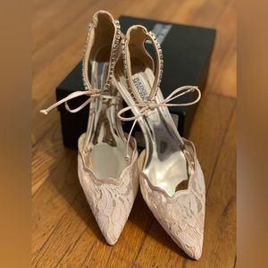 Badgley Miska, Kitten Heel